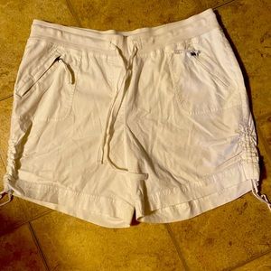 Fashion Bug white shorts. Size 20